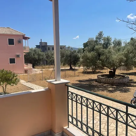 Апартаменты Alexandras House Лефкада