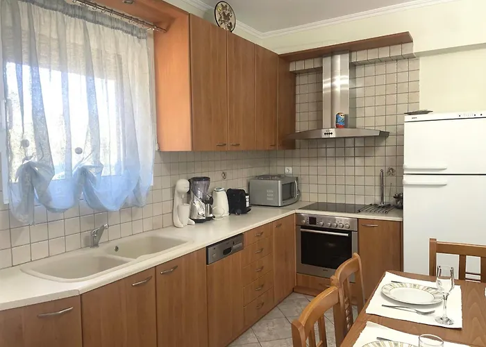 Alexandras House Апартаменты *