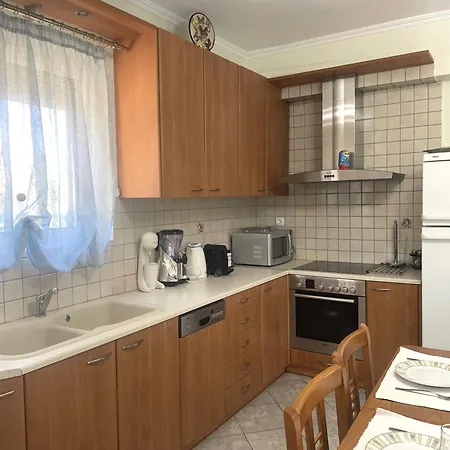 Alexandras House 公寓 *
